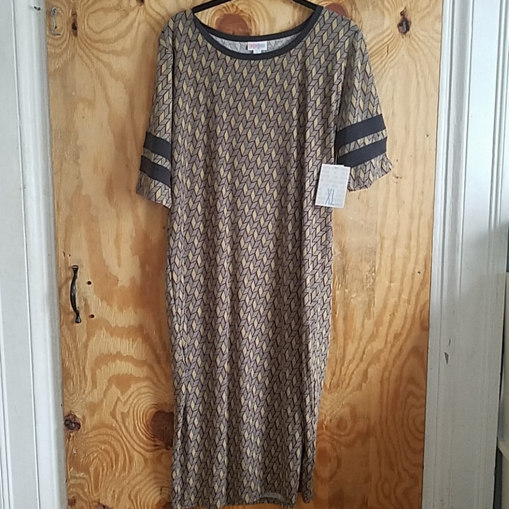 LuLaRoe Julia